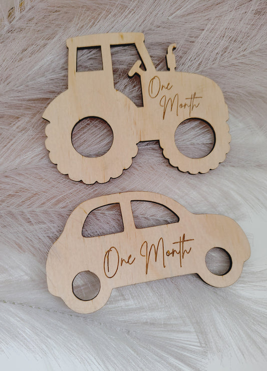 Wooden Milestone - Car/Tractor