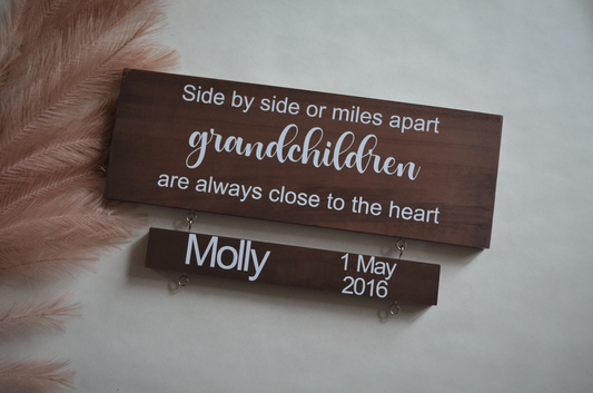 Grandchildren Sign - Brown